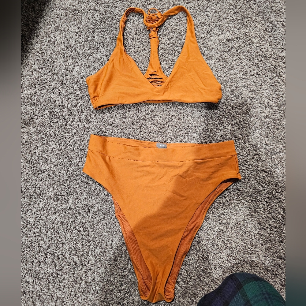 Aeri Two Piece Set